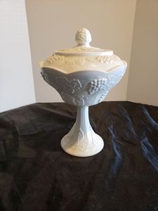 lot 295 image: Milk Glass Compote Dish with Lid with Grape Pattern
