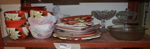 lot 280 image: Christmas Flower Dish Set and Other Glassware, see Pictures