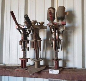 lot 431 image: 3 Reloaders - Texan Loadmaster, Some Need Repair, see Pictures