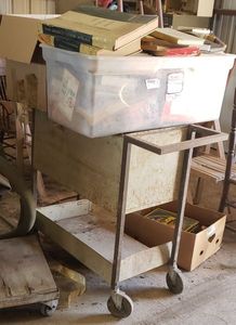 lot 465 image: M&M Rolling Cart and Books
