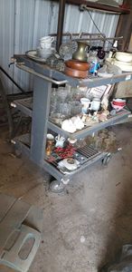 lot 394 image: Glassware and Contents on Shelf Only