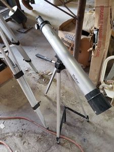 lot 483 image: Vivitar Telescope and Meade Telestar Telescope with Tripods