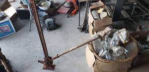 lot 492 image: Highlift Jack 48