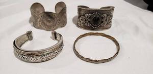 lot 762 image: Silver plate and Tibetan silver Fashion bracelets. No markings. None stick to magnets. 4 ct