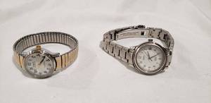 lot 720 image: Timex Indiglo vintage watches, Models U4 and H3