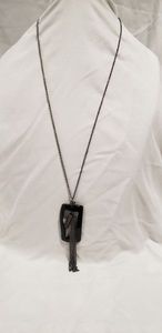 lot 735 image: Vintage Yanni K mid century modern crystal necklace. 32L