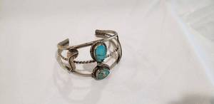 lot 691 image: Navajo design silverplate and turquoise bangle bracelet (unmarked)