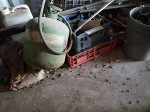 lot 387 image: Contents Under Table as shown, including Air tank, 1in all thread, drive links for PTO and more
