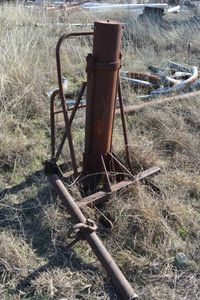 lot 683 image: Air piston fence post driver