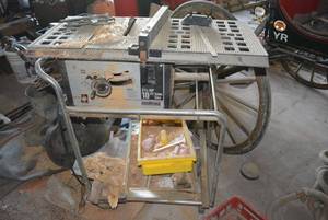 lot 530 image: Table Saw and Cart