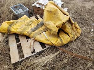 lot 869 image: LARGE TARP