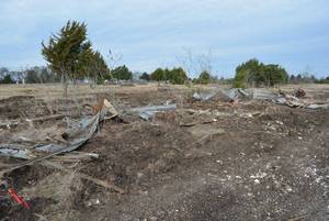 lot 868 image: SCRAP METAL FROM OLD SHED AND SOME ROOFING TIN SHEETS