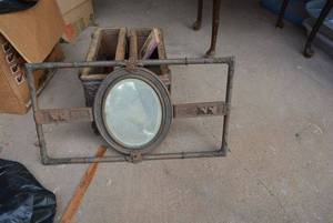lot 870 image: ANTIQUE MIRROR AND DRAWERS
