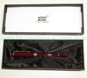 lot 3 image: Mont Blanc 18k gold tip fountain pen in original box