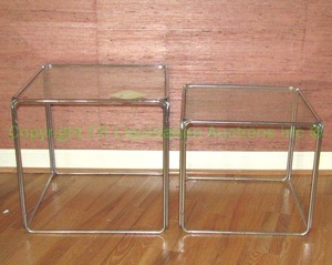 lot 17 image: Glass top metal base nesting tables