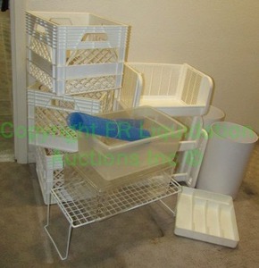 lot 22 image: Assorted storage baskets as shown