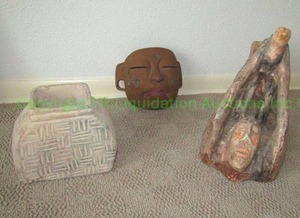 lot 86 image: South American theme pottery and decor as shown