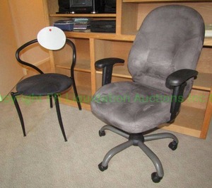 lot 102 image: Office chair and modern style accent chair