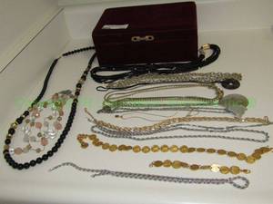 lot 109 image: Assorted fashion jewelry as shown