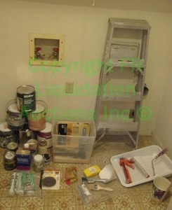 lot 83 image: Assorted painting supplies as shown