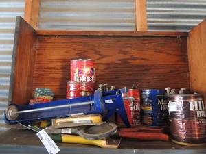 lot 34 image: Caulking gun, house numbers small hand tools screws and bolts