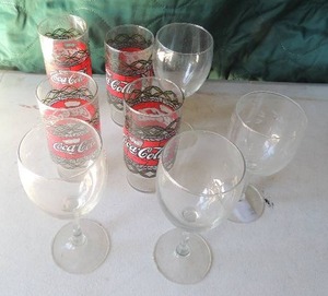 lot 81 image: Coca Cola Glasss 4 long stem champagne flutes