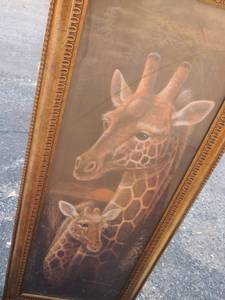 lot 108 image: Giraffe by Ruone Manning cracked in 2 places 40x16