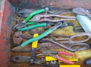 lot 138 image: Red tool box plyers tin snips chisels etc.