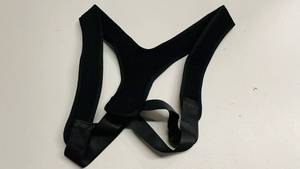 lot 19 image: Posture Strap to stop slouching