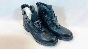 lot 103 image: Vintage Foundry Co. Arionna Mens Black Boots Size 7.5
