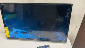 lot 130 image: Westinghouse 32 TV DAMAGED (No power cord included)