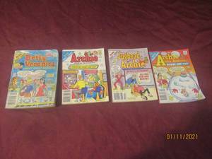 lot 46 image: 4 VINTAGE ARCHIE COMIC MAGAZINES #25 #115 #80 AND #110