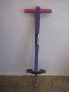 lot 60 image: ZUMU POGO STICK