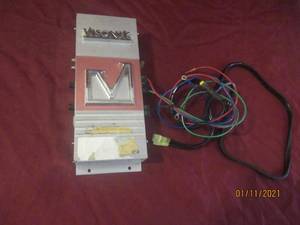 lot 63 image: VISONIK AMP