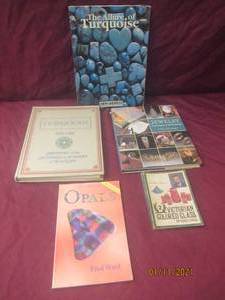 lot 79 image: 6 BOOKS ON JEWELRY, OPALS. TORQUOISE AND VICTORIAN GLASS