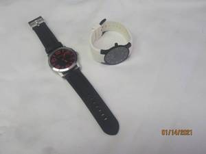 lot 14 image: 2 KENNETH COLE SILICONE BAND WATCHES