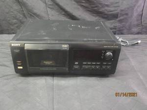 lot 22 image: SONY COMPACT DISC PLAYER CDP-CX55