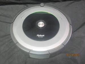 lot 27 image: IROBOT ROOMBA 690 POWER CORD NOT INCLUDED
