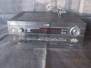 lot 149 image: YAMAHA NATURAL SOUND AV RECEIVER RX-V440 POWERS ON THEN POWERS RIGHT OFF