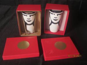 lot 188 image: 2 STARBUCKS CERAMIC HOT DRINK MUG IN ORIGINAL BOX