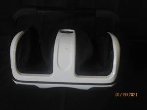 lot 194 image: CLOUD MASSAGER  NO POWER CORD