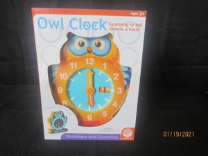 lot 203 image: MINDWARE OWL CLOCK LEARN TO TELL TIME AGES 3 IN ORIGINAL SEALED BOX