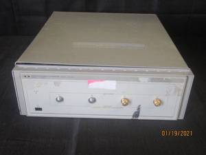 lot 211 image: HP 8511A FREQUENCY CONVERTER POWER CORD NOT INCLUDED