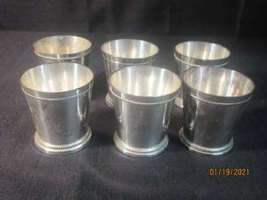 lot 242 image: TWOS COMPANY SET OF 6 MINT JULEP CUP SILVER PLATED BRASS 2.75 TALL