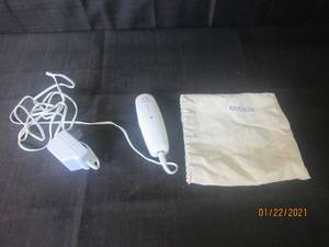 lot 272 image: EPILADY COMPACT COIL EPILATOR WITH CARRY BAG
