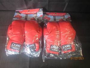 lot 273 image: TOTAL OF 2 PURE BOXING KID GLOVES&nbsp