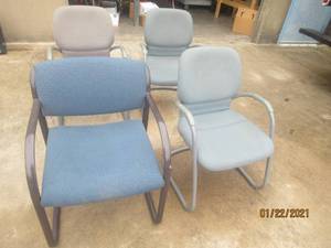 lot 279 image: TOTAL OF 4 RECEPTION CHAIRS