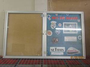 lot 281 image: DOUBLE DOOR MESSAGE MENU BOARD&nbsp