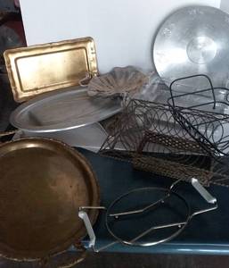 lot 110 image: Assortment of Vintage Aluminum and Brass Serving Trays and Holders