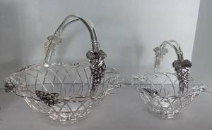 lot 107 image: Godinger Grape Baskets, 2 in Box. Stunning